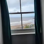 Sea View Penthouse Flat 6 With Fast Wifi And Free Parking