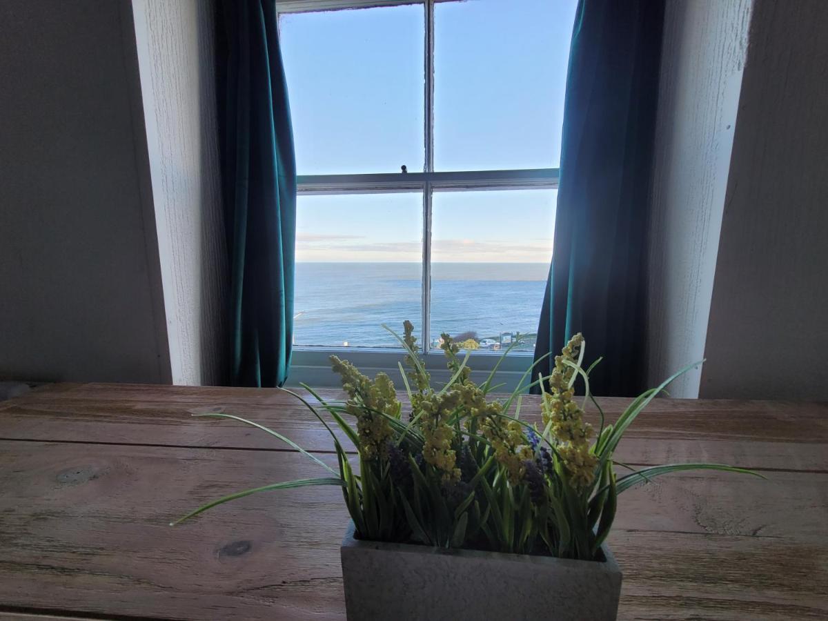 Sea View Penthouse Flat 6 With Fast Wifi And Free Parking Apartment *
